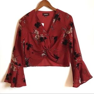 Twist Front Floral Printed Crop Top Size S
